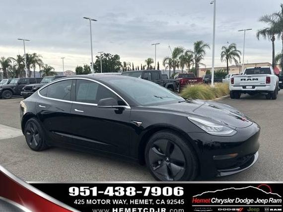 TESLA MODEL 3 2018 5YJ3E1EB8JF084554 image TESLA MODEL 3 2018 5YJ3E1EB8JF084554 image